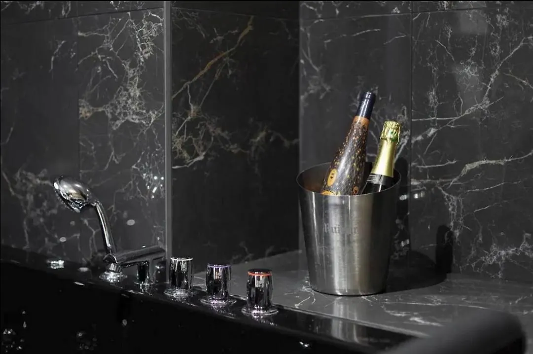 Magnifique Appartement Avec Sauna Et Jacuzzi Paris 0*,  France